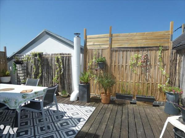 PLEYBEN- Duplex avec terrasse