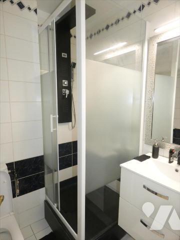 PLEYBEN- Duplex avec terrasse