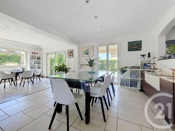 Maison à vendre  5 pièces - 138 m 2   MOUANS SARTOUX  - 06