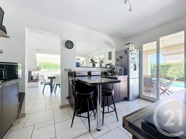 Maison à vendre  5 pièces - 138 m 2   MOUANS SARTOUX  - 06