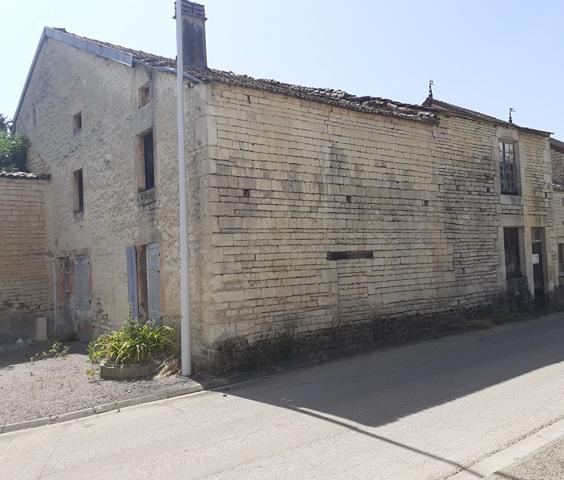 Grange Orges 4 pièce(s) 187 m2