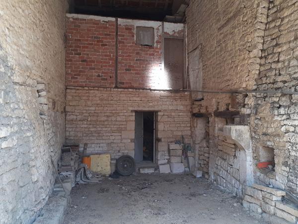 Grange Orges 4 pièce(s) 187 m2