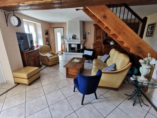 Maison 6 pièces, grand terrain et nombreuses dépendances