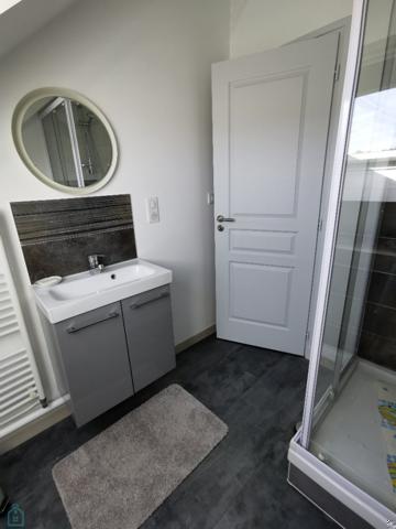 Maison 6 pièces, grand terrain et nombreuses dépendances