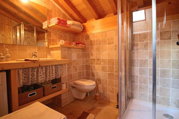 SAMOENS , CHALET MITOYEN ,EN COPROPRIÉTÉ , 3 pièces ,62 m2 ,460 000 euros