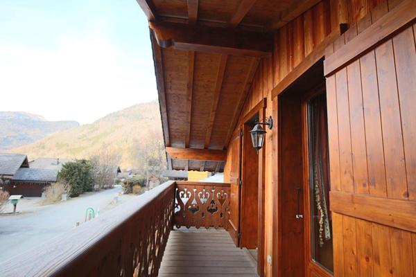SAMOENS , CHALET MITOYEN ,EN COPROPRIÉTÉ , 3 pièces ,62 m2 ,460 000 euros