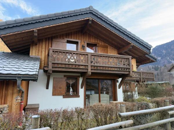 SAMOENS , CHALET MITOYEN ,EN COPROPRIÉTÉ , 3 pièces ,62 m2 ,460 000 euros
