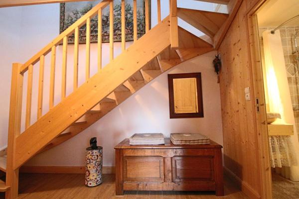 SAMOENS , CHALET MITOYEN ,EN COPROPRIÉTÉ , 3 pièces ,62 m2 ,460 000 euros