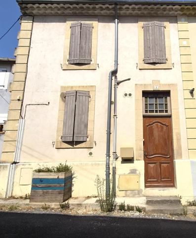 Maison de ville avec 3 chambres à ALES (30)