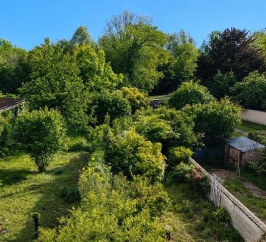 Maison de ville 95 m² Brou 2 chambres et 1 bureau