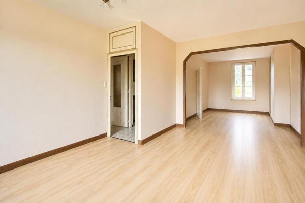 Maison de ville 95 m² Brou 2 chambres et 1 bureau