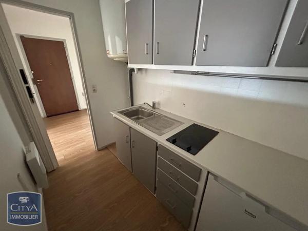 Appartement à louer 2 pièces 50.01m² Périgueux (24000)