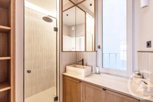 Appartement à vendre  4 pièces - 57,03 m 2   PARIS  - 75006