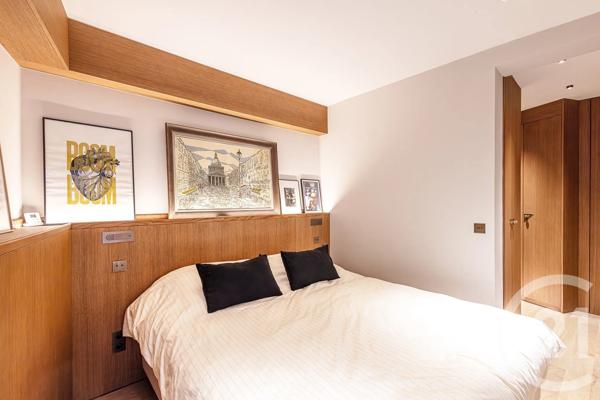 Appartement à vendre  4 pièces - 57,03 m 2   PARIS  - 75006