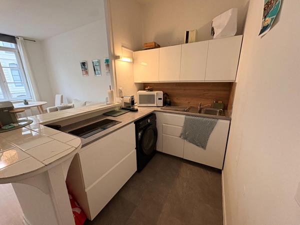 A LOUER : T2 à LILLE • Rue Pierre Mauroy - Gare Lille Flandre • 670 € CC • Réf. G1497-1