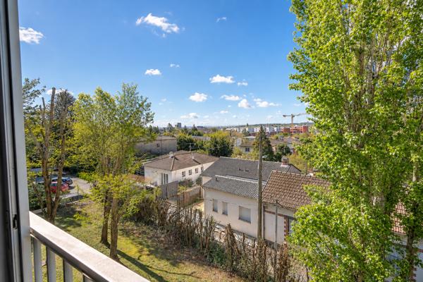 A vendre - Appartement 4 pièces + 2 garages Boxés Toulouse  / Saint Exupéry - Côte Pavée (31400)