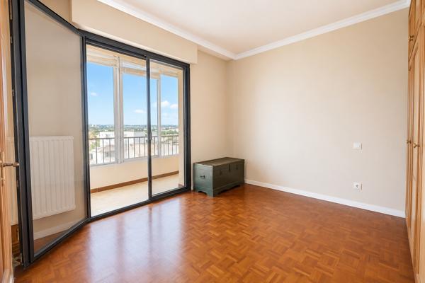 A vendre - Appartement 4 pièces + 2 garages Boxés Toulouse  / Saint Exupéry - Côte Pavée (31400)