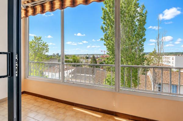 A vendre - Appartement 4 pièces + 2 garages Boxés Toulouse  / Saint Exupéry - Côte Pavée (31400)