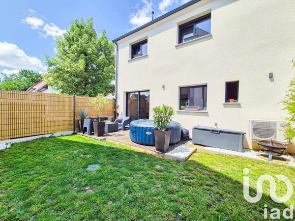 Maison à vendre 5 pièces 89 m² Houdan