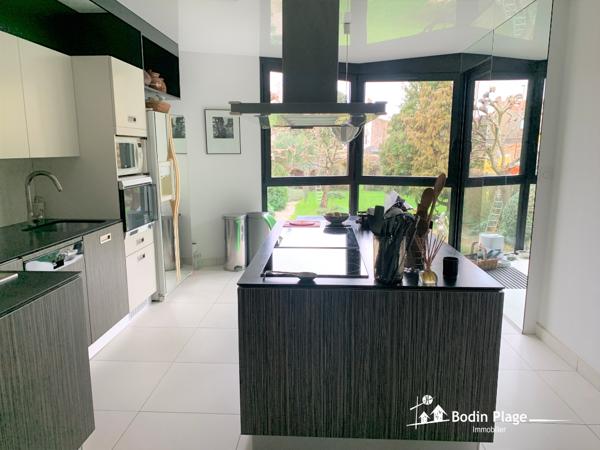 Magnifique MAISON BOURGEOISE du début XXème,  
Paimboeuf 44560