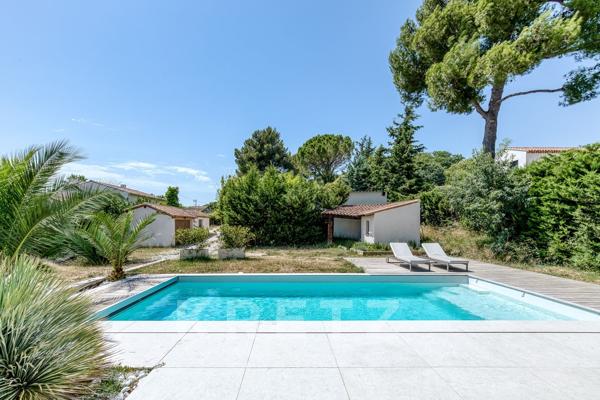Marseille 11ᵉ – Eoures – Élégante propriété familiale avec piscine et fort potentiel