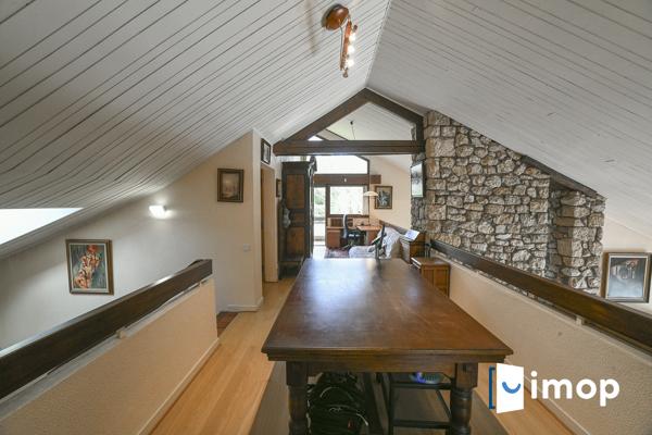 Belle maison avec terrain piscinable de 5000 m2