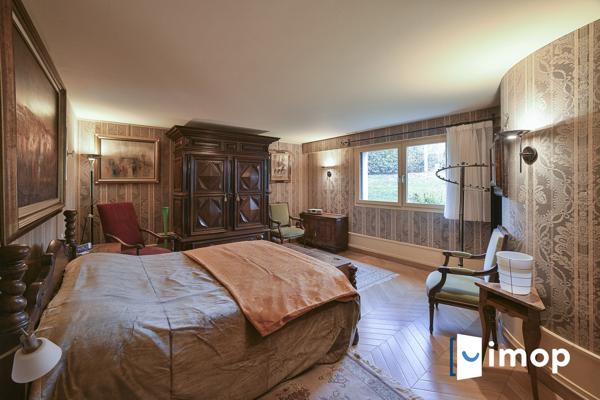 Belle maison avec terrain piscinable de 5000 m2