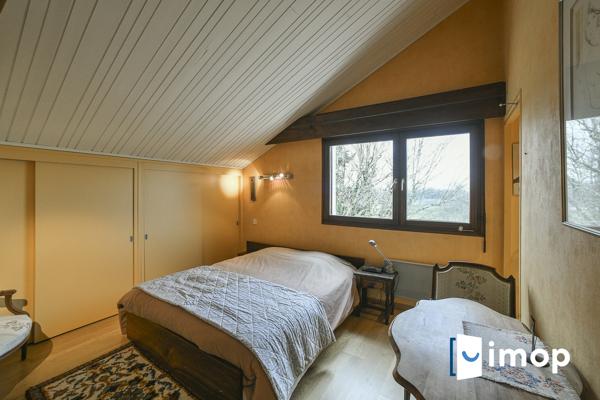 Belle maison avec terrain piscinable de 5000 m2