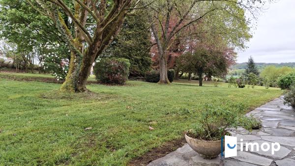 Belle maison avec terrain piscinable de 5000 m2