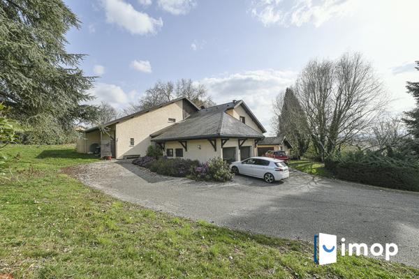 Belle maison avec terrain piscinable de 5000 m2