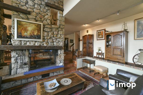 Belle maison avec terrain piscinable de 5000 m2