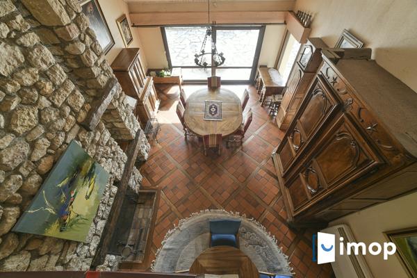 Belle maison avec terrain piscinable de 5000 m2