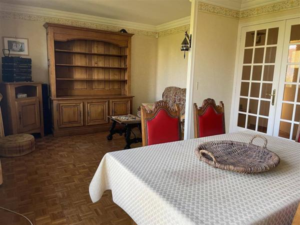 Quartier du Bouquet, maison a fort potentiel !
