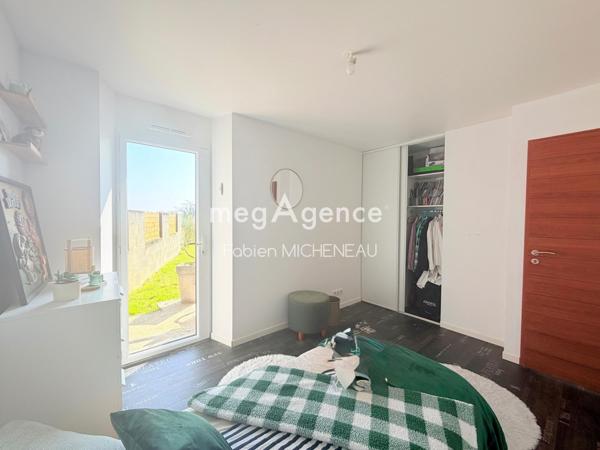 Maison à LA TESSOUALLE, 49280 - 10 pièces 230m²