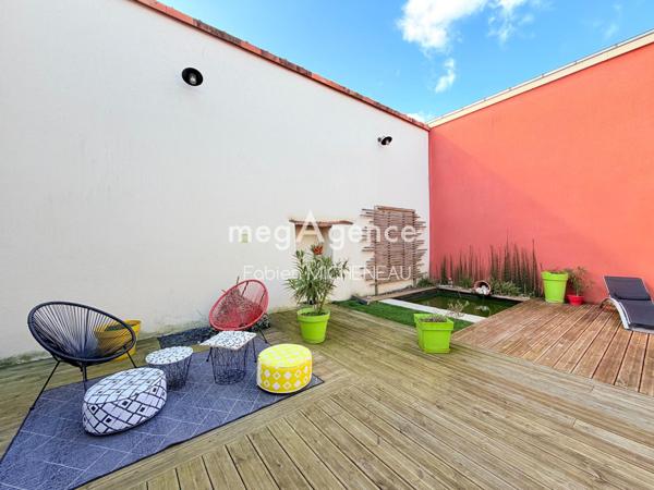 Maison à LA TESSOUALLE, 49280 - 10 pièces 230m²