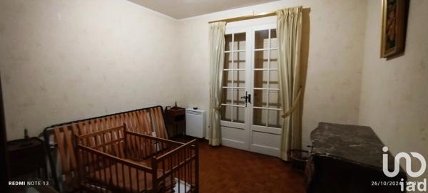 Maison traditionnelle 12 pièces de 230 m² à Carpentras (84200)