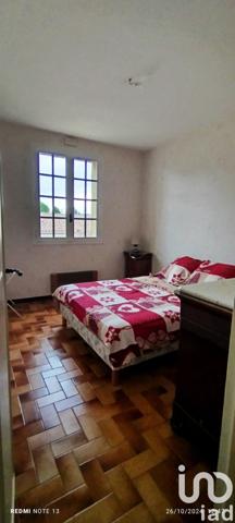 Maison traditionnelle 12 pièces de 230 m² à Carpentras (84200)