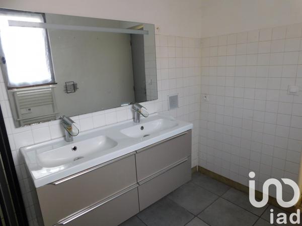 Maison 3 pièces de 84 m² à Salbris (41300)