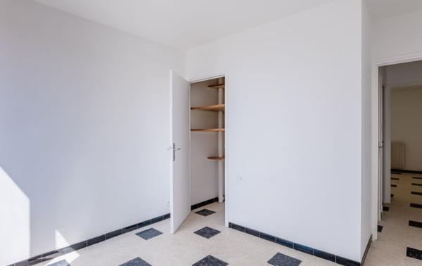 Vente Appartement P3 Belle Opportunité au Carré d'Hort à rafraîchir Beziers   