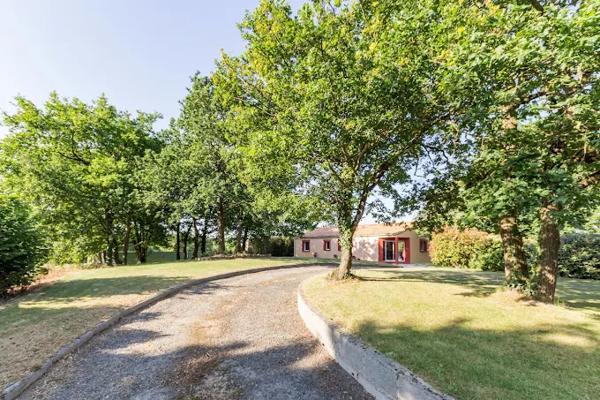 Pont St Martin - 4 Pièces - 109m²