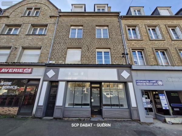 Immeuble à vendre à Saint-Hilaire-du-Harcouët dans la Manche (50600), ref : 8440