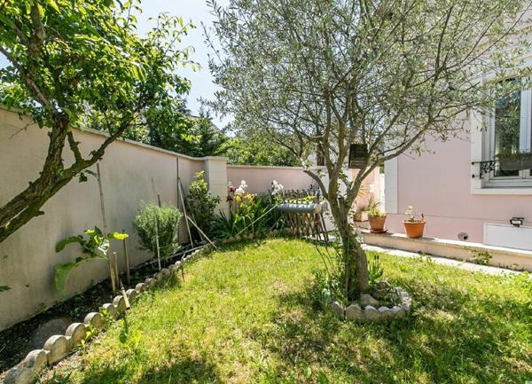 Maison à vendre    3 pièces •  Champigny-sur-Marne