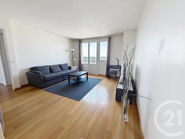 Appartement F3 à vendre  4 pièces - 65,85 m 2   LE KREMLIN BICETRE  - 94