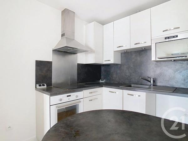 Appartement F2 à vendre  2 pièces - 43 m 2   THIAIS  - 94