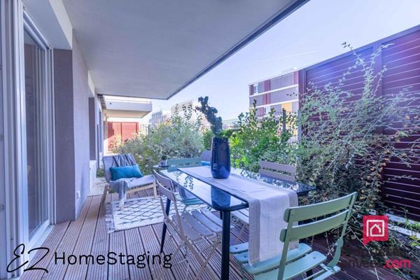 BAISSE DE PRIX T4 - 84,90 m² Idéalement situé: 231 000  terrasse , 1 garage. Très Grand confort MONTEUX (84170)