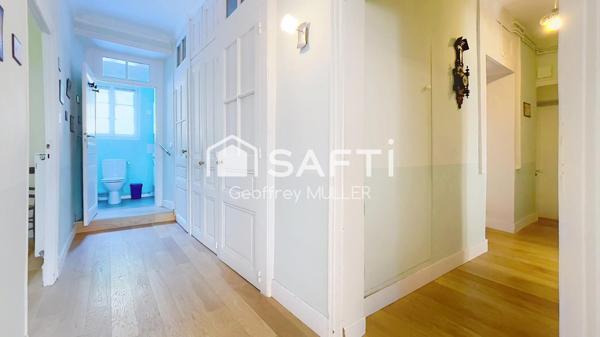 Appartement bourgeois 3 pièces  78m2 hypercentre