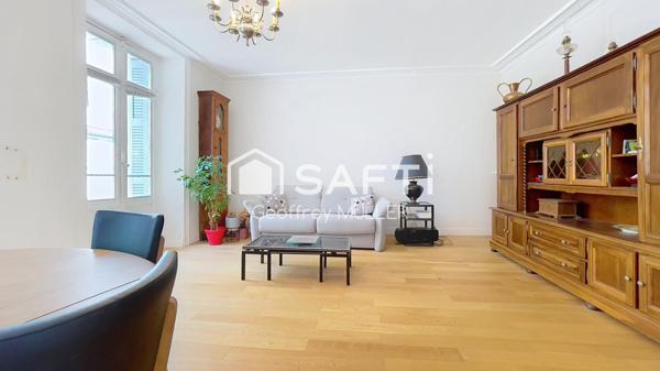 Appartement bourgeois 3 pièces  78m2 hypercentre