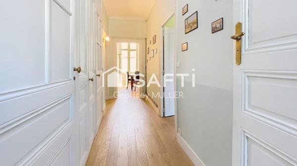 Appartement bourgeois 3 pièces  78m2 hypercentre