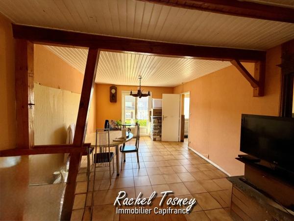 Maison Mitoyenne T5 avec garage, sous-sol et magnifique jardin ! Secteur ANDELNANS/ FROIDEVAL (90400)