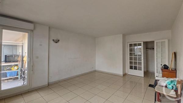Appartement F3 à vendre  3 pièces - 77,73 m 2   LE BLANC MESNIL  - 93